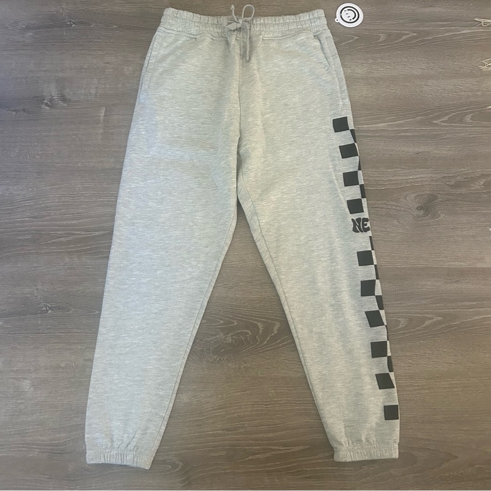 New NEFF Joggers-Grey Pocket Style with Black Checkered Racing Design Size Small